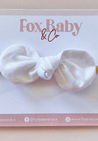 Load image into Gallery viewer, Harper Baby Bow Headband - White - Fox Baby &amp; Co
